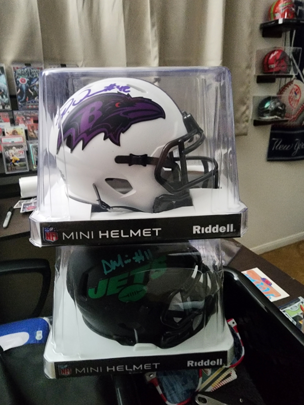 Riddell Baltimore Ravens White Mini Helmet with Purple Logo